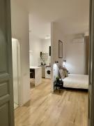 A Calea Victoriei Icon