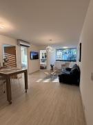 Moderno Apartamento Equipado en Los Palos Grandes - Caracas