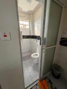 Aries Executive Suites -Executive 1 BR, Secure Parking ,Fast WI-FI ,Work desk -B106