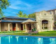 The Palace Gampaha by Axendra