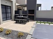 Modern 3 bedroom Urban Getaway