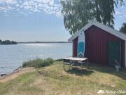 Dog-friendly cottage with boat & private jetty at Tjörn SE09170