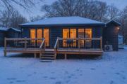 2-bedroom Lake Front Cottage in Harwood ON #4