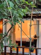 Top Hat Yai