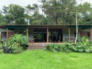 Comfortable house in the Camburi hinterland