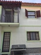 Casa em condomínio a 150 m da praia