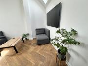 The garden house, separate entrance, free parking