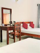 Athula Beach Front Hotel Hikkaduwa