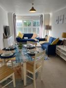 SEA CITY In the heart of Southsea with parking