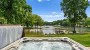 Kool Breeze by AvantStay Boat Ramp Hot Tub