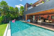 Villa Sandro - 3BR Escape, Lush Jungle Views & Pool