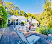 Utopian Rosebud Villa