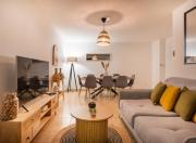 Le Pommery with private parking