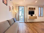 L&R - Casa Ditto - appartamento finemente ristrutturato con aria condizionata, balcone e parcheggio a poca distanza