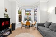 Modern 2bed Flat 5 min walk to Brixton & Clapham Modern 2bed Flat 5 min walk to Brixton & Clapham