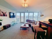 5 star Luxury Apartment in City Centre with views
