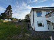 Workers Premium Villa - 8 BR - 13 Beds - 2 Kitchens - 2 Bath - Volvo