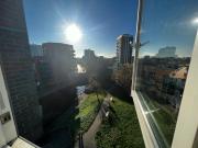 1 bed, bright flat in Limehouse, East London, fast WiFi