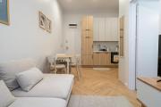 Dyrekcyjna Charming Apartment by BookingHost