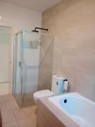 Top Evandale