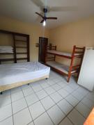 Suíte 5 para casal e 2 solteiros em Itaguá