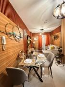 Bayfront Suite near Airport, MOA, PICC, Star City, OKADA With Fast WIFI & Netflix Free Pool Access