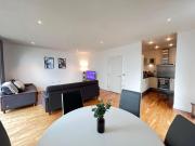 Luxury Penthouse 2 bedrooms flat in Canary Wharf