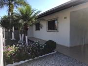 Casa com 3 quartos a 300m da praia em Penha-SC