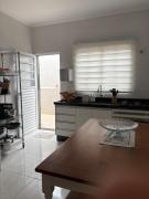 Casa de praia com 2 dormitórios sendo 1 suite e piscina