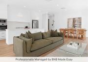 The Whitehaus - Contemporary Calm Modern Design