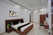 Hotel O Sector 110 Noida Formerly Luv Kush Tower Bhangel