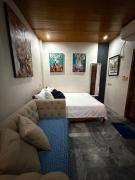 Elyu Jasons home with netflix and parking