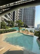 Top Ban Khlong Samrong