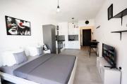 Hubstay - Kleas Downtown City Apartment Suite