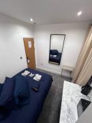 Zone 1, Central London Room