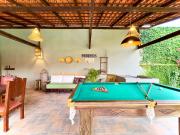 Casa Completa com Piscina Churrasqueira Sinuca Wi-Fi e Garagem para 3 Carros a 500m da Praia Acomoda 12 Pessoas, 5 Quartos e Ar Condicionado