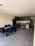 Los Álamos - Casa moderna y amplia