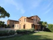 Apartment near Lake Trasimeno with Pool