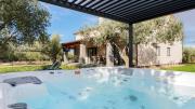 Laras Oasis by Villas Guide