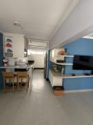 4-bedroom apartment 20 meters from Tombo Beach