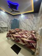 Luxury Heaven Hostel for students, parents and guests