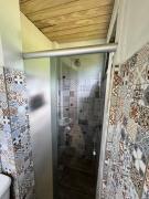 Chalé na beira da lagoa com vista