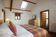 Peaceful Pembrokeshire Farm Cottage with Hot Tub