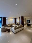 AL Hyatt Relax Hotel