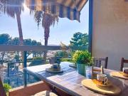 CapRaphéa T2 with seaview,balcony,parking,AC,WIFI.