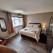 Free Parking, comfortable, stylish house, Greater London & Kent Gateway