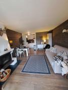 studio cozy avec vue montagne et jardinet