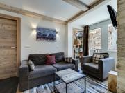 Appartement rénové au pied des pistes avec parking à Val dIsère - FR-1-862-38