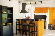 Top La Estancia