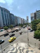 Praia de Copacabana, bela vista, perto de restaurantes e metro!